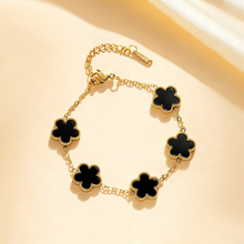 Load image into Gallery viewer, Clover & Gold Chain Bracelet