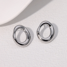 Load image into Gallery viewer, Irregular Oval Hollow Stud Earrings