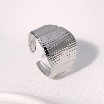 Milan Textured Statement Ring